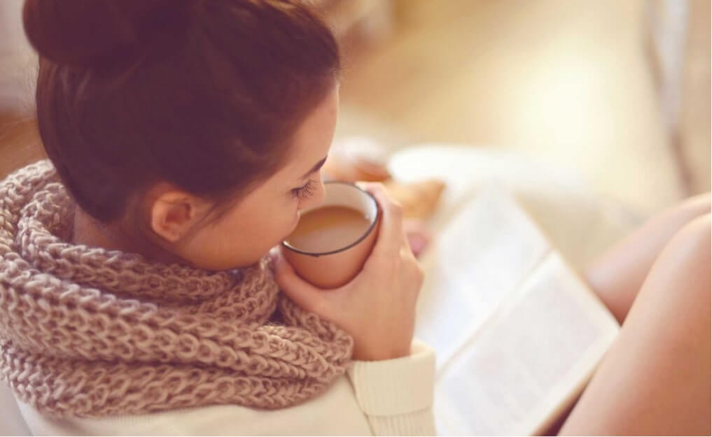 Restaurant and bar in the atrium.