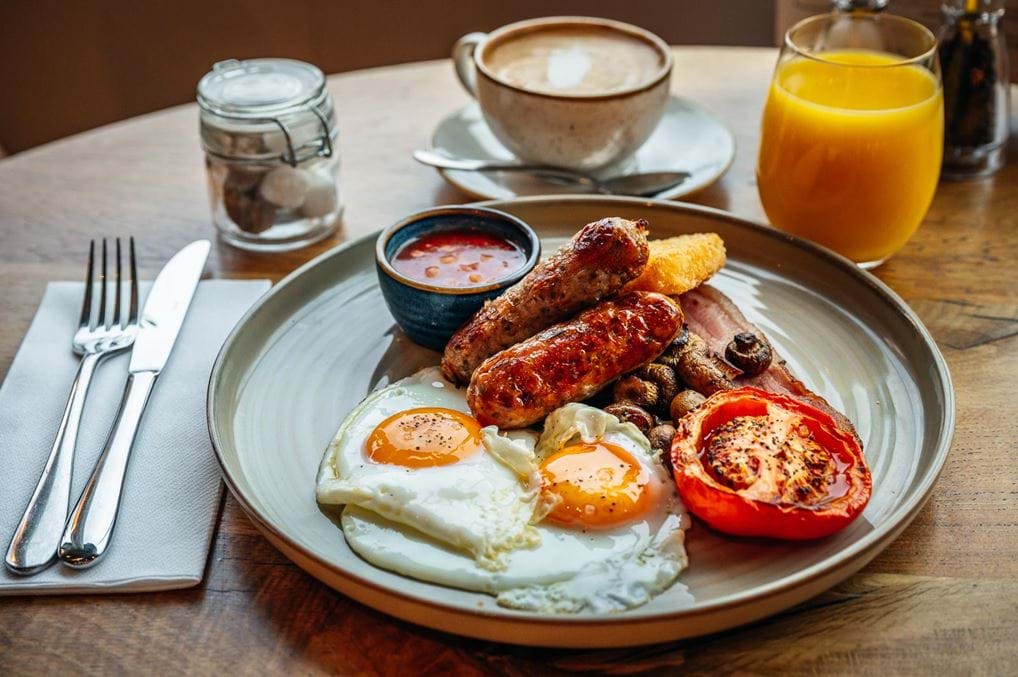 <p><a href="/en/cambridge/turing-locke" target="_blank" rel="noopener noreferrer">The Astronomer, Turing Locke, Cambridge.</a></p>