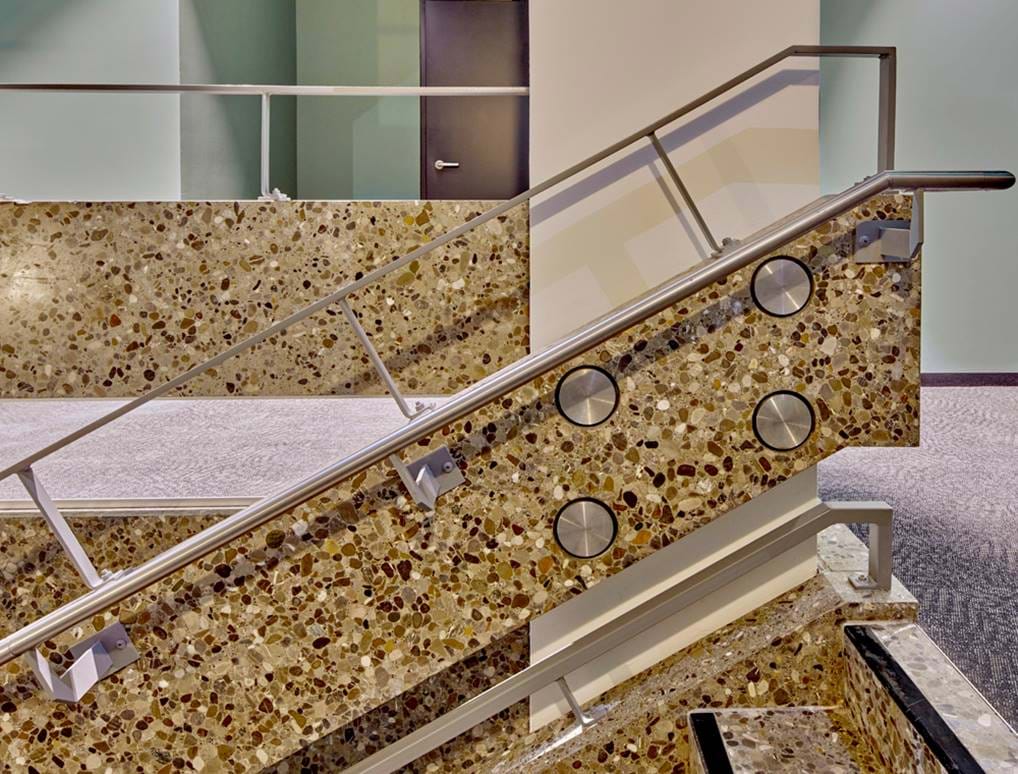 <p>Staircase - Holloway Li - © Ed Dabney</p>