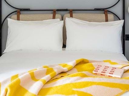 One Bedroom Open Plan Suite