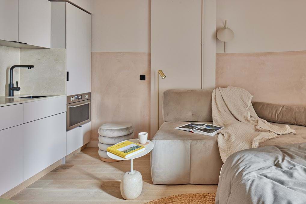 <p><a href="/en/london/buckle-street-studios-by-locke" target="_blank" rel="noopener noreferrer">Buckle Street Studios, London.</a></p>