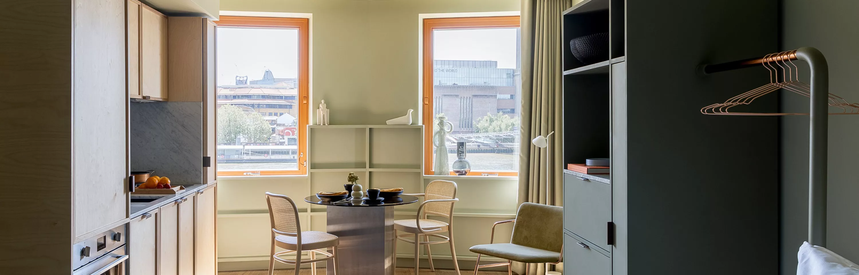 Locke at Broken Wharf | Living
