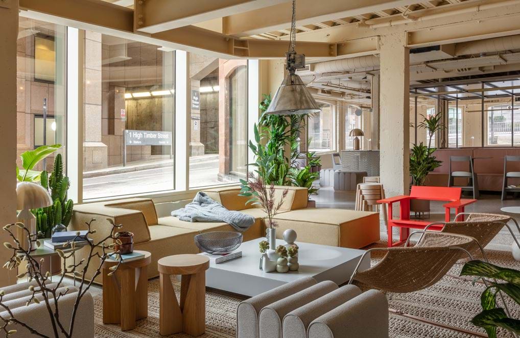 <p><a href="/en/london/locke-at-broken-wharf">Locke at Broken Wharf.</a></p>