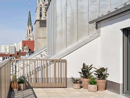 Schwan Locke, Theresienwise, Munich: Terrace Suite | Design-led Aparthotels, Locke