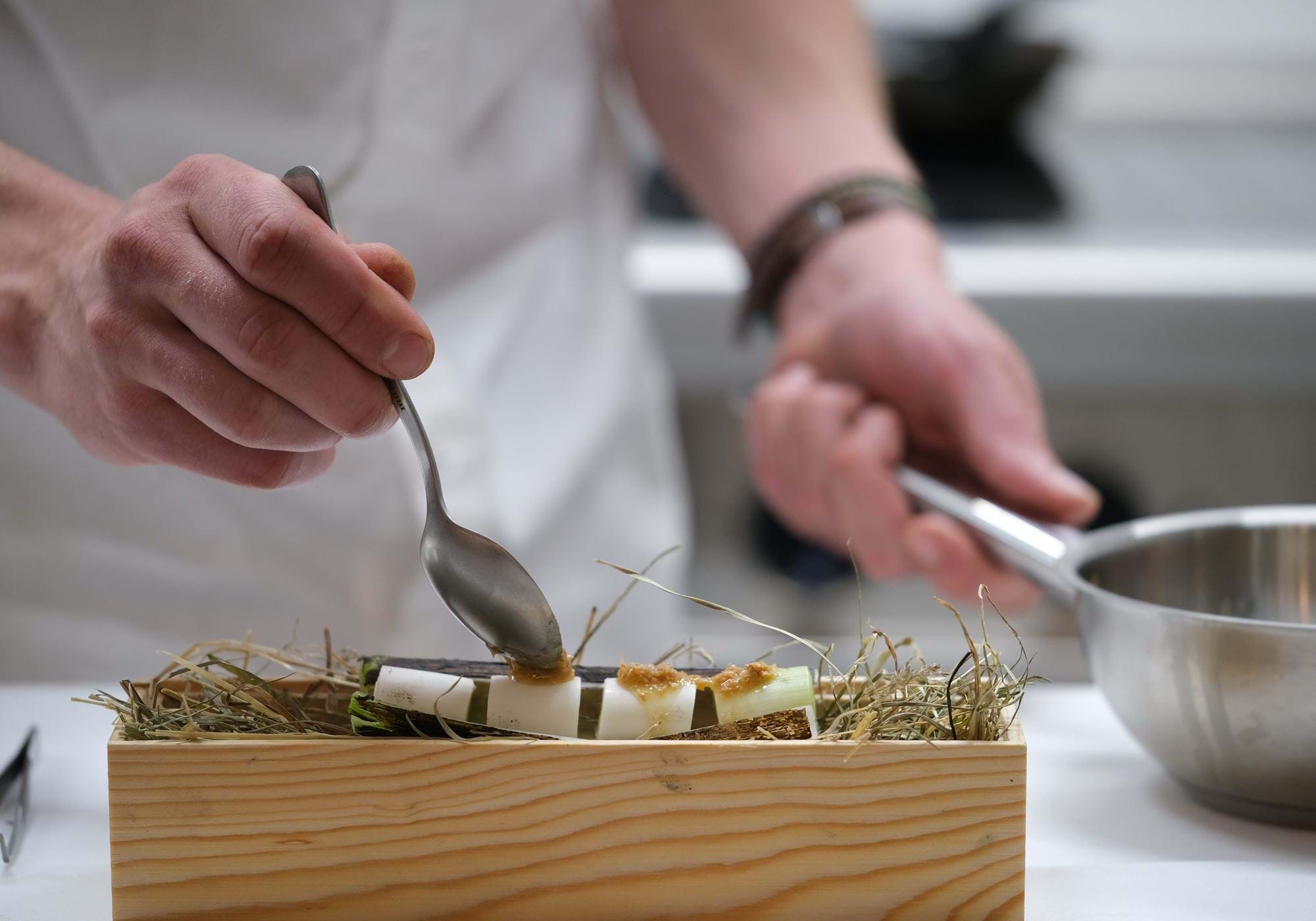 Seasonality & circularity.