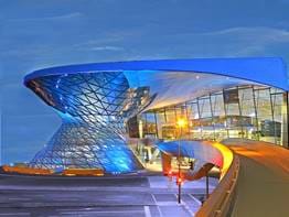 BMW Welt à Olympiapark, Munich | Appart-hôtels design, Locke